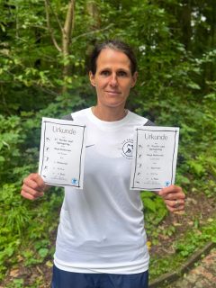 Birgit reißt in Großolbersdorf ab! 💪🔥

Am 22.08. ging unsere Birgit beim Wettkampf in Großolbersdorf an den Start – und hat in der W45 ordentlich abgerissen!

Mit viel Einsatz, Ehrgeiz und jeder Menge Kampfgeist stellte sie sich der Konkurrenz und zeigte einmal mehr, dass Leichtathletik keine Frage des Alters ist.

Wir sind stolz auf dich, Birgit! Weiter so – da geht noch was! 🏃‍♀️💪

#lackrostitz #leichtathletik #teamlac #stolz